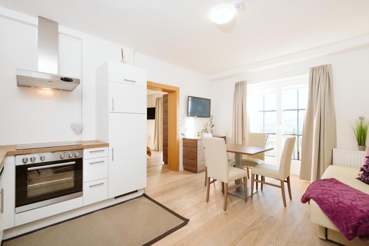 Haus Aussicht - Ferienwohnungen Velden เวลเดน อัม เวิร์ทเทอร์ซี ภายนอก รูปภาพ