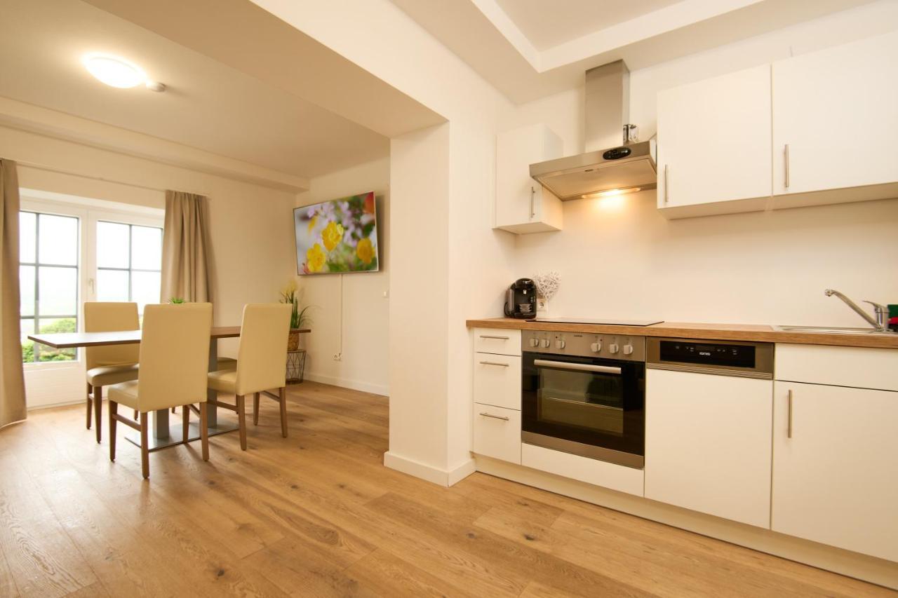 Haus Aussicht - Ferienwohnungen Velden เวลเดน อัม เวิร์ทเทอร์ซี ภายนอก รูปภาพ