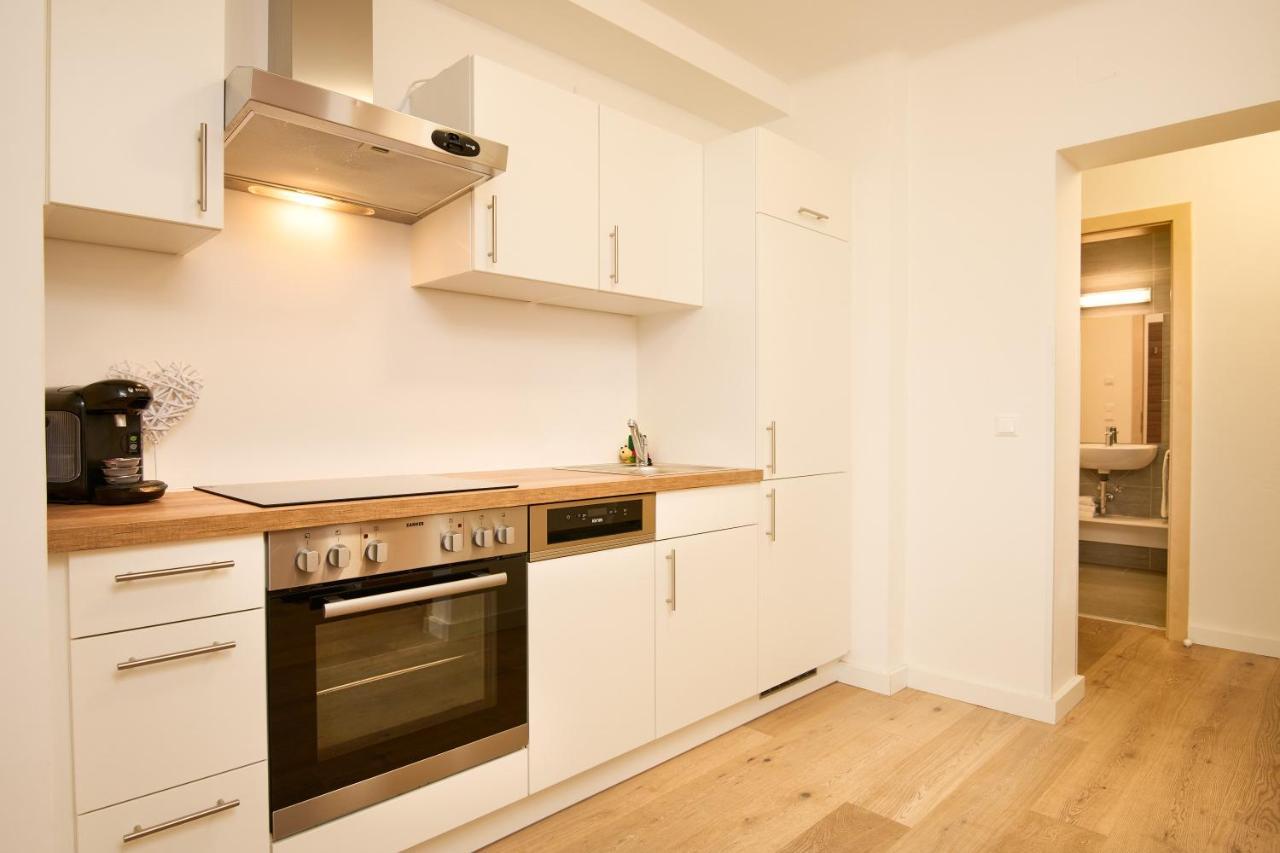 Haus Aussicht - Ferienwohnungen Velden เวลเดน อัม เวิร์ทเทอร์ซี ภายนอก รูปภาพ