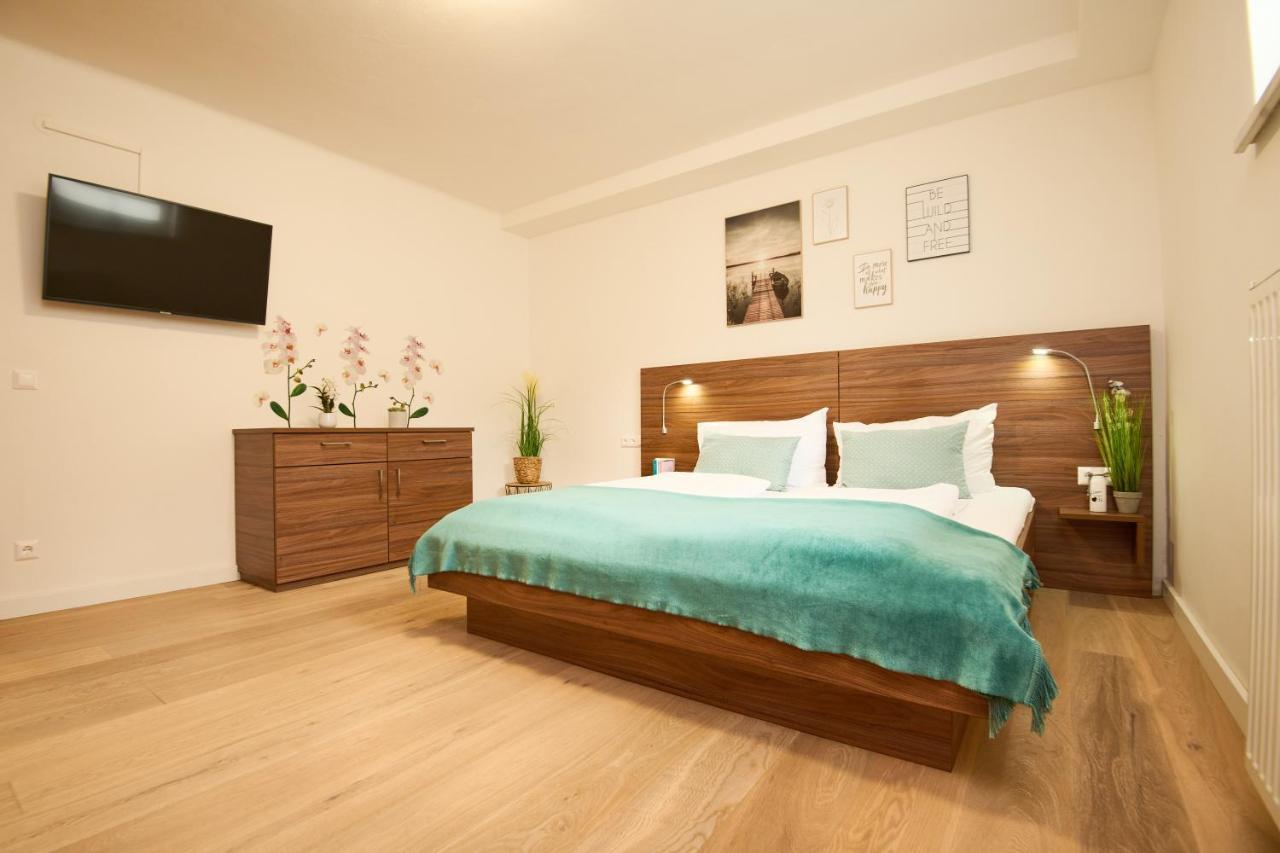 Haus Aussicht - Ferienwohnungen Velden เวลเดน อัม เวิร์ทเทอร์ซี ภายนอก รูปภาพ